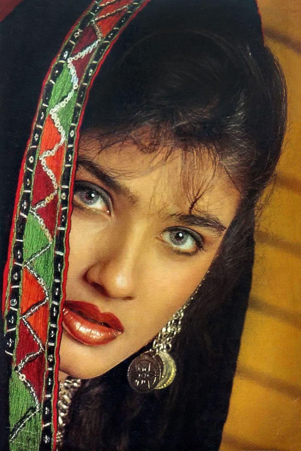 1028x1540 Raveena Tandon. Indian celebrities .