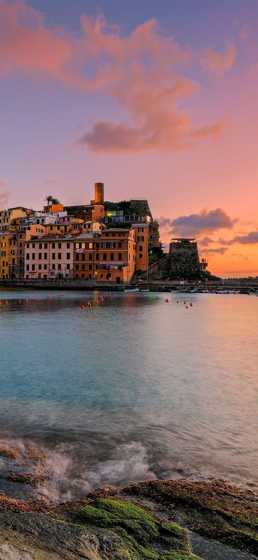 828x1792 Italy, Cinque Terre, Liguria, Coast .best