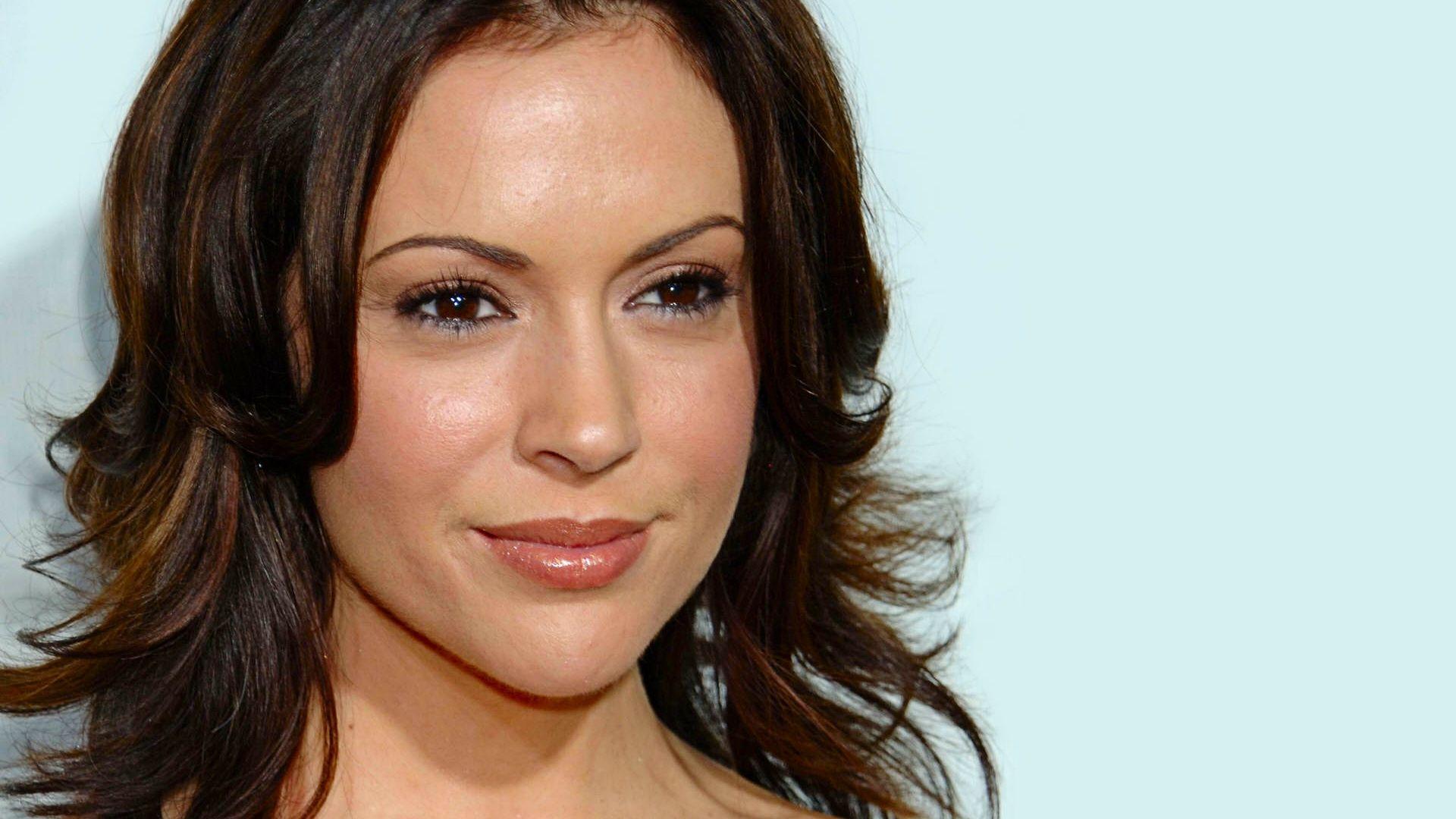1920x1080 Full HD Wallpaper alyssa milano smile .