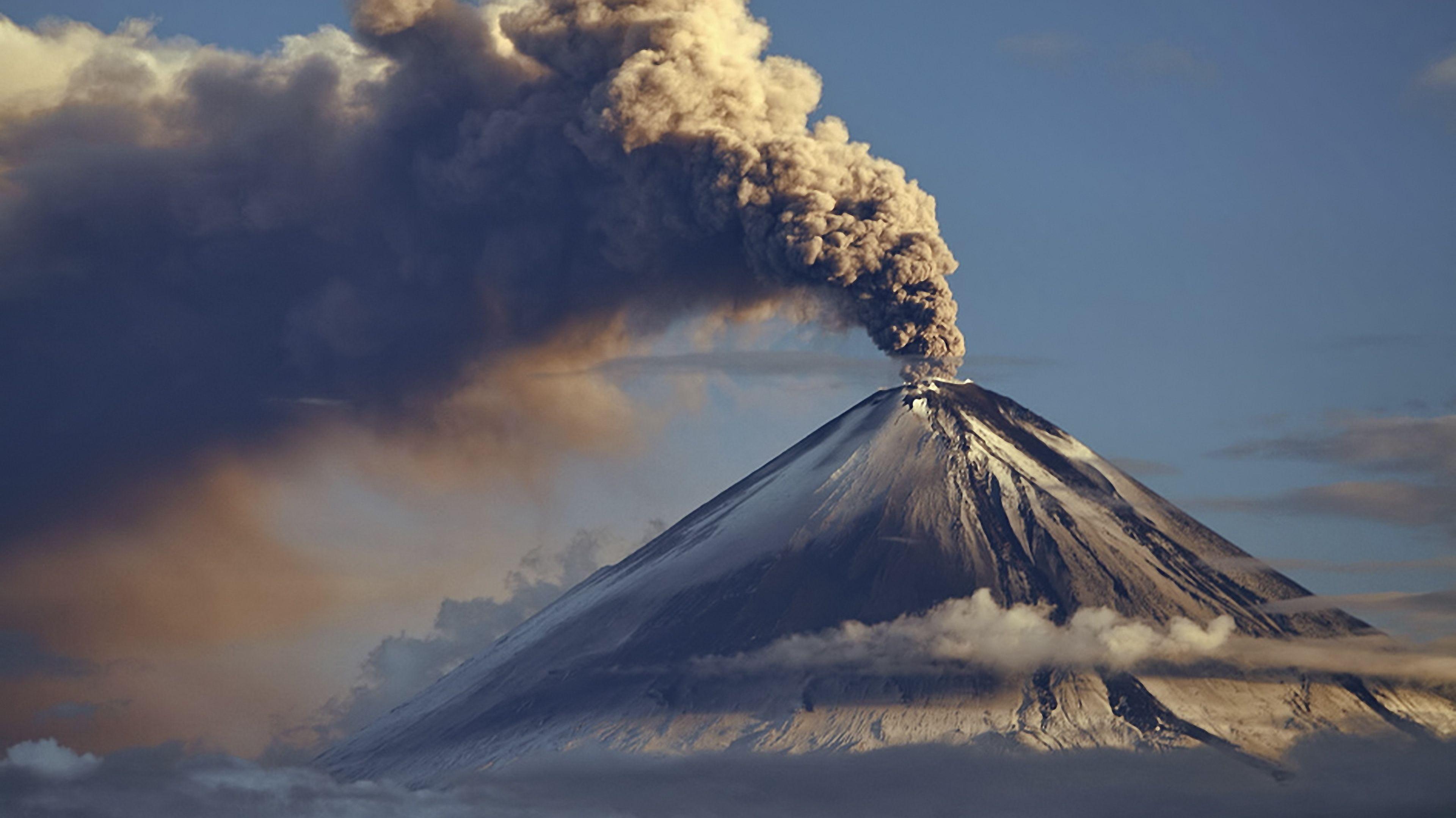 3840x2160 Volcano Eruption Wallpaper Group Wallpaper