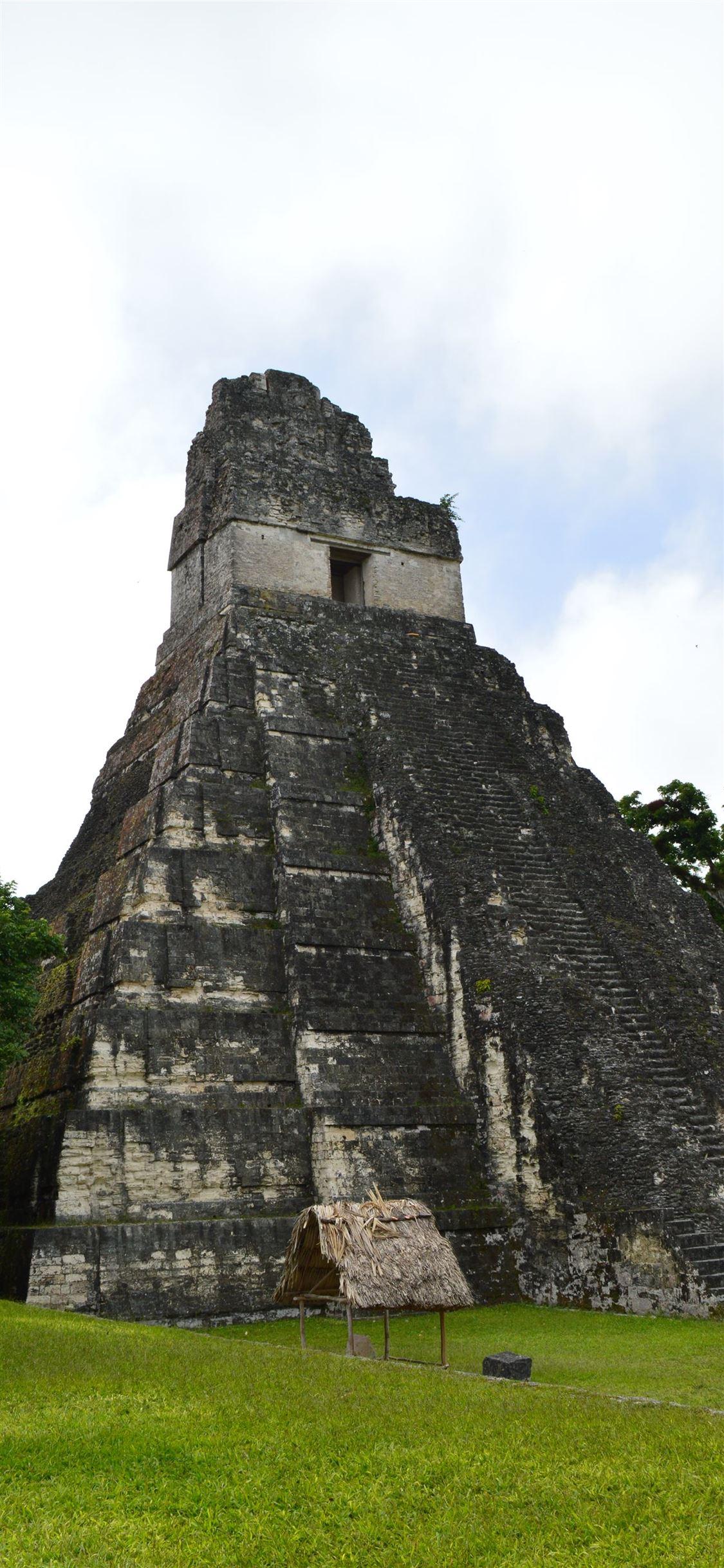 1125x2436 Mayan Ruins of Tikal Guatemala iPhone X .