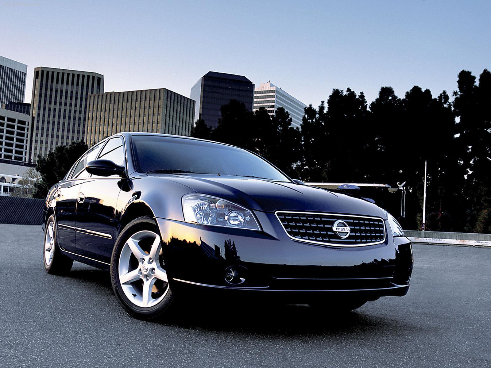 1600x1200 Nissan Altima
