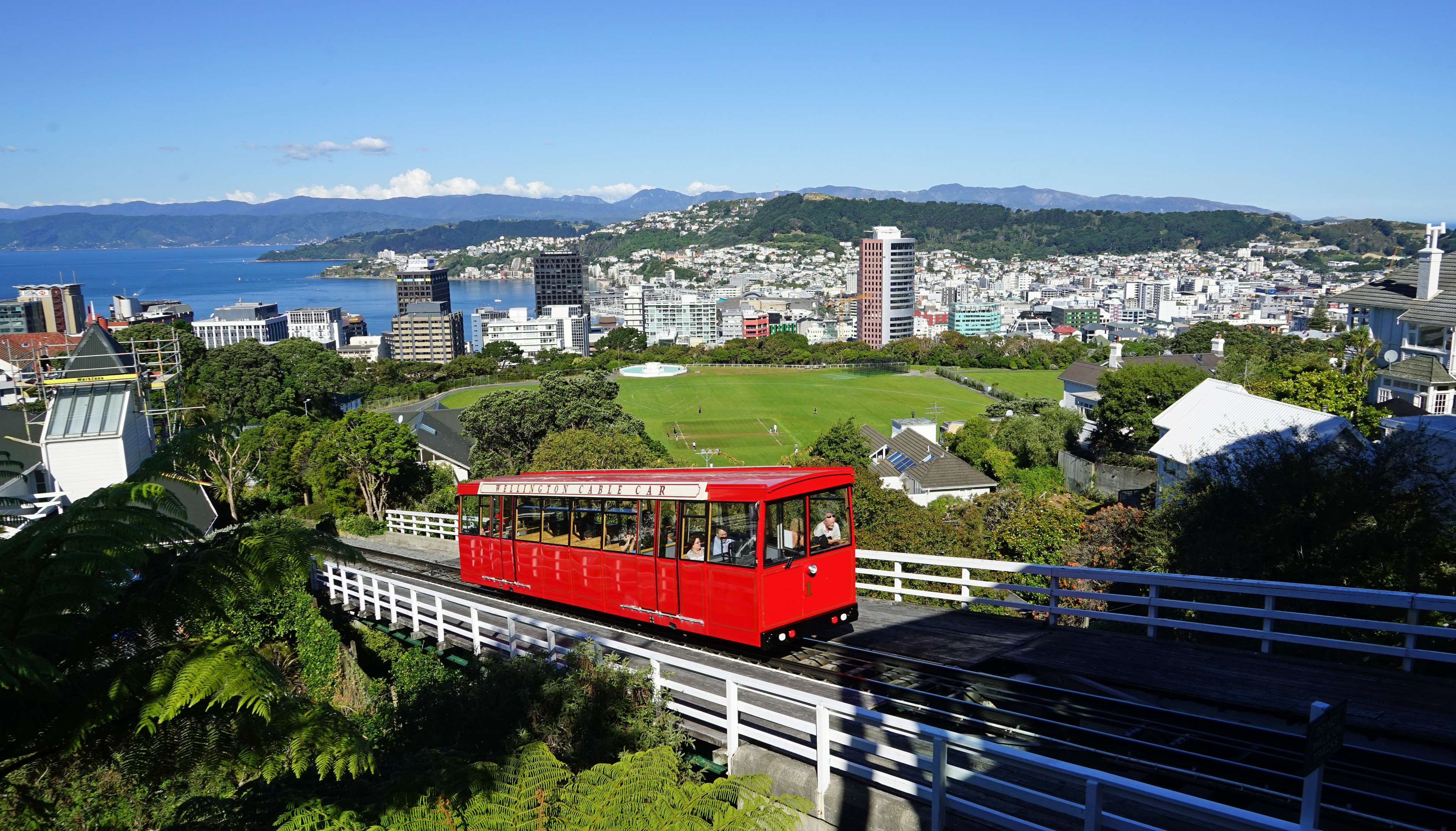 3840x2193 architecture, cable car, capital, city .