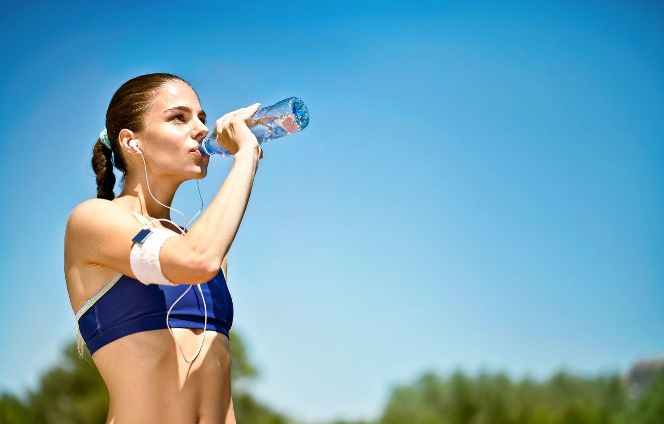 1332x850 Wallpaper woman, mineral water, outdoor .
