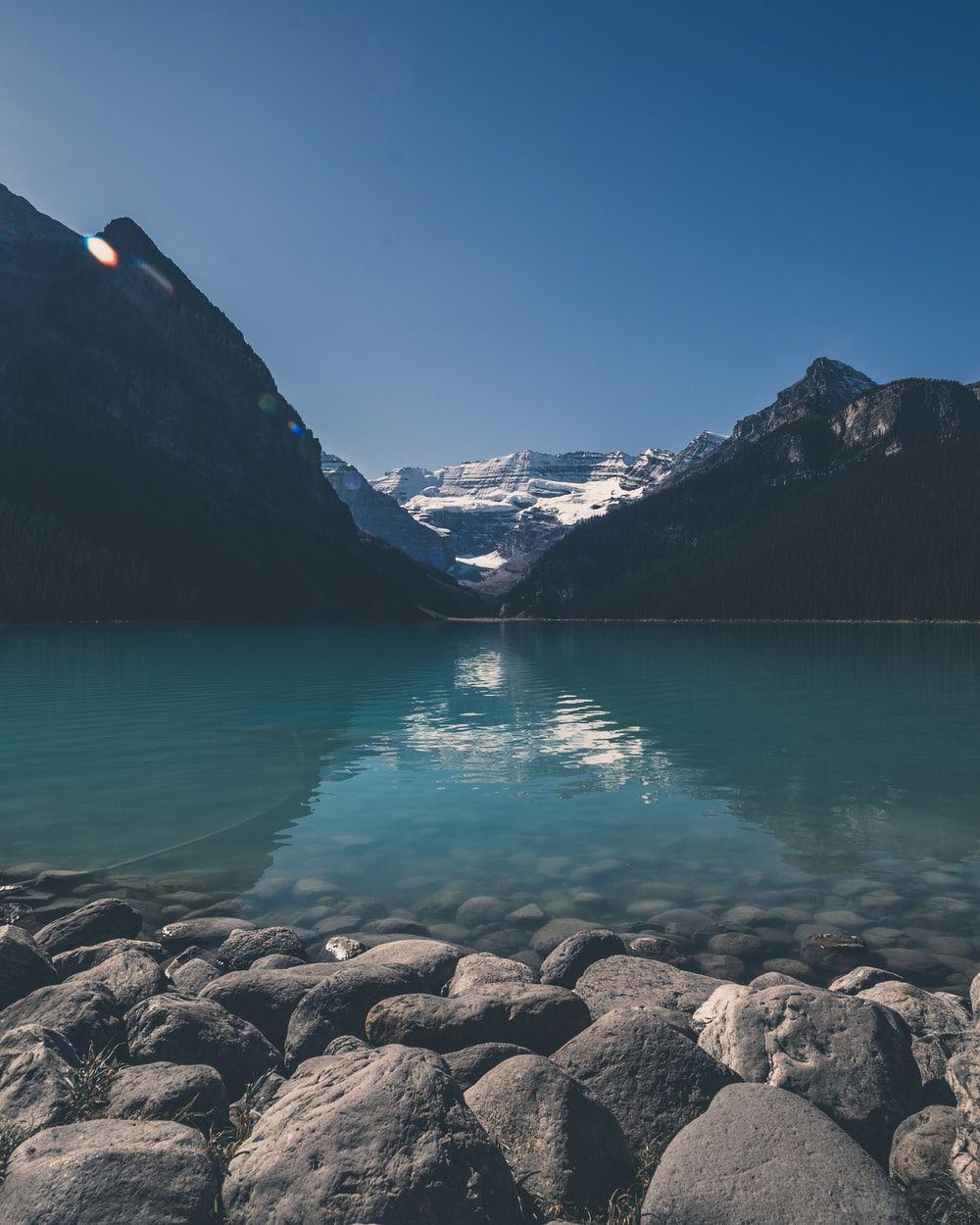 1000x1250 Lake Louise, Canada Picture. Download .com