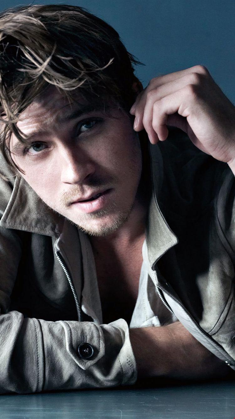 Garrett Hedlund Wallpapers - Top Free Garrett Hedlund Backgrounds