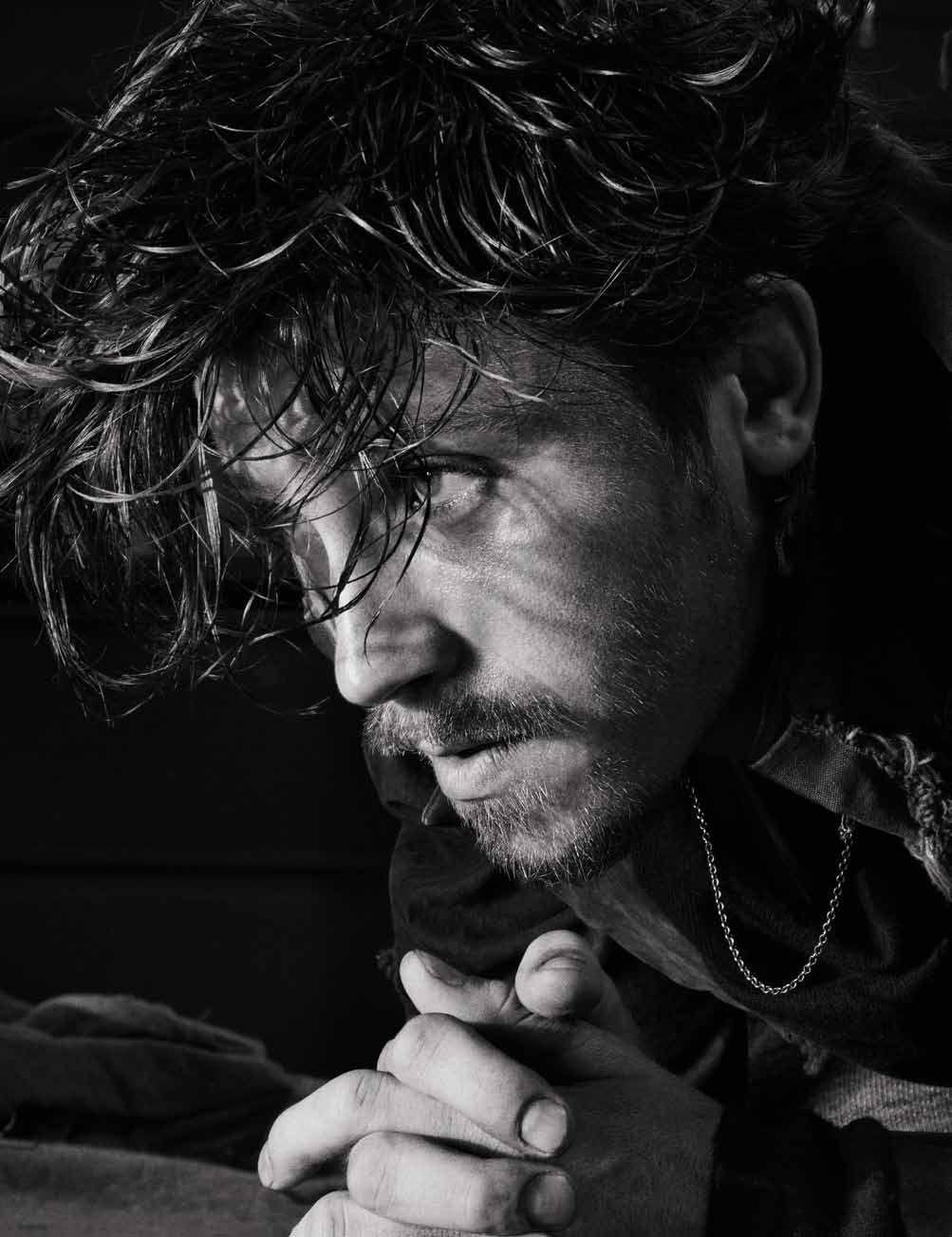 1003x1303 Actor Garrett Hedlund is photographed by Robbie Fimmano and styled