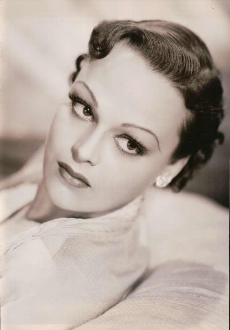750x1078 Vintage movies .com
