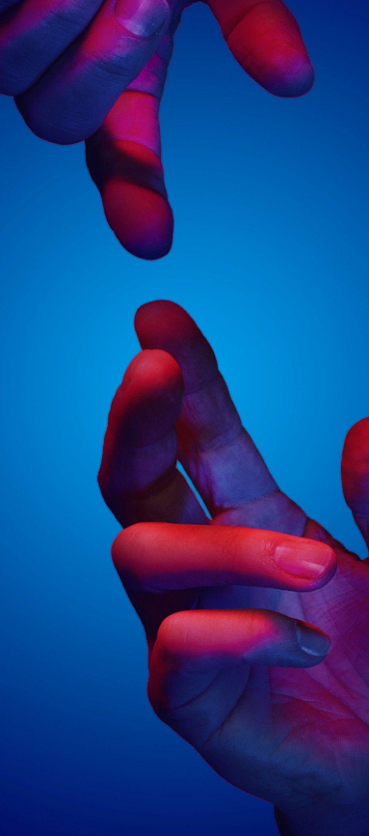 1200x2714 Aesthetic Wallpaper Hands .line.