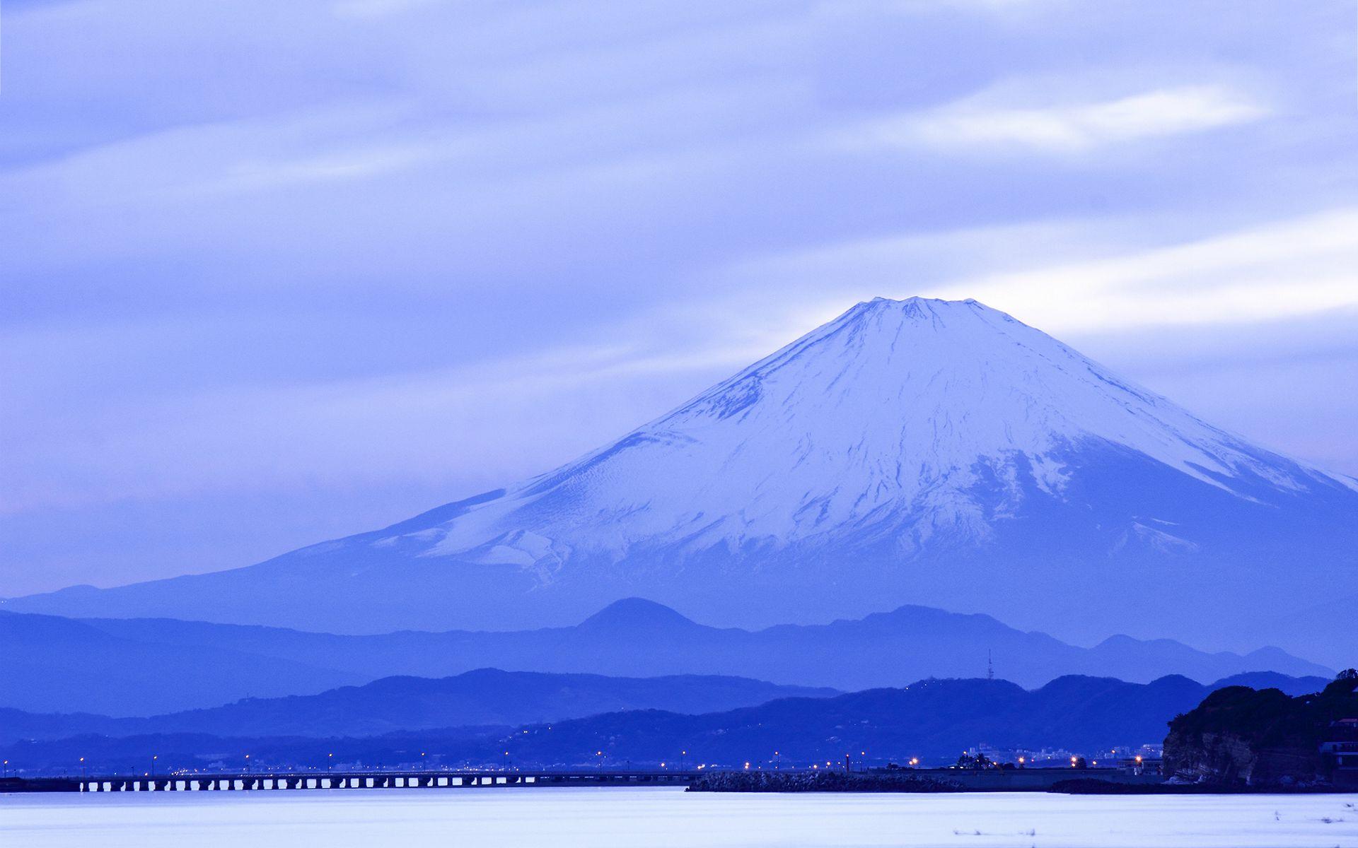 1920x1200 Mount Fuji Wallpaper .