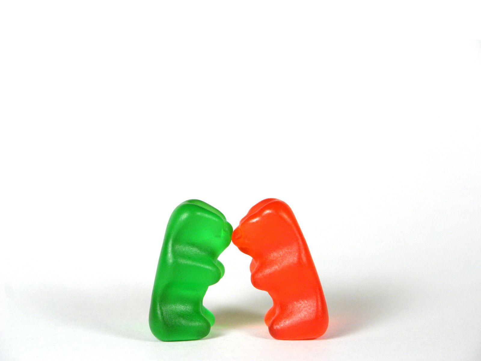 1600x1200 Cute Gummy Bear Wallpaper on .