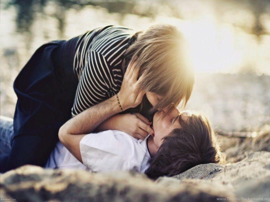1024x768 Love Hug Kiss HD Wallpaper Desktop Background