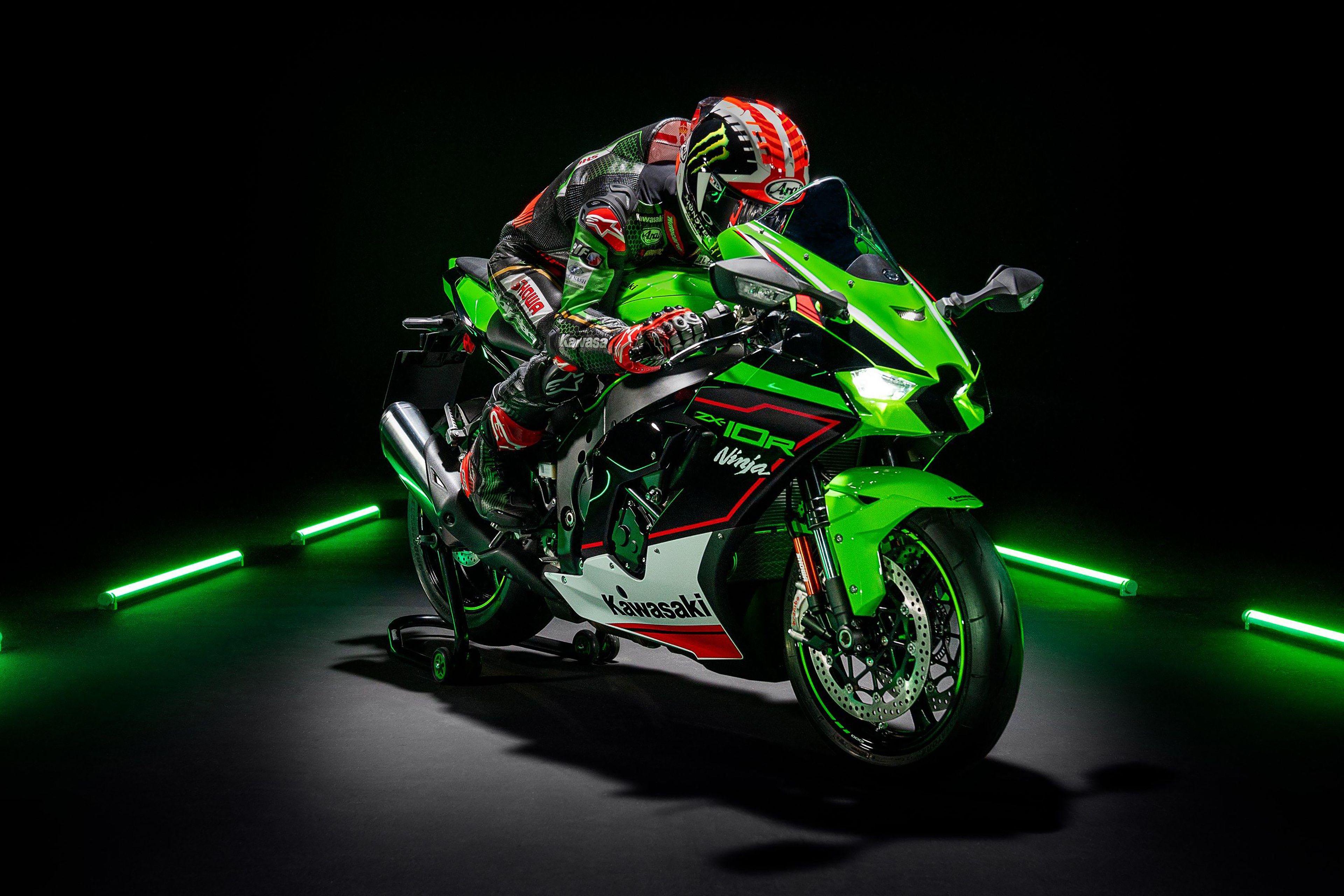 3840x2560 Kawasaki Ninja ZX 10R Wallpaper 4K, AMOLED, Sports Bikes