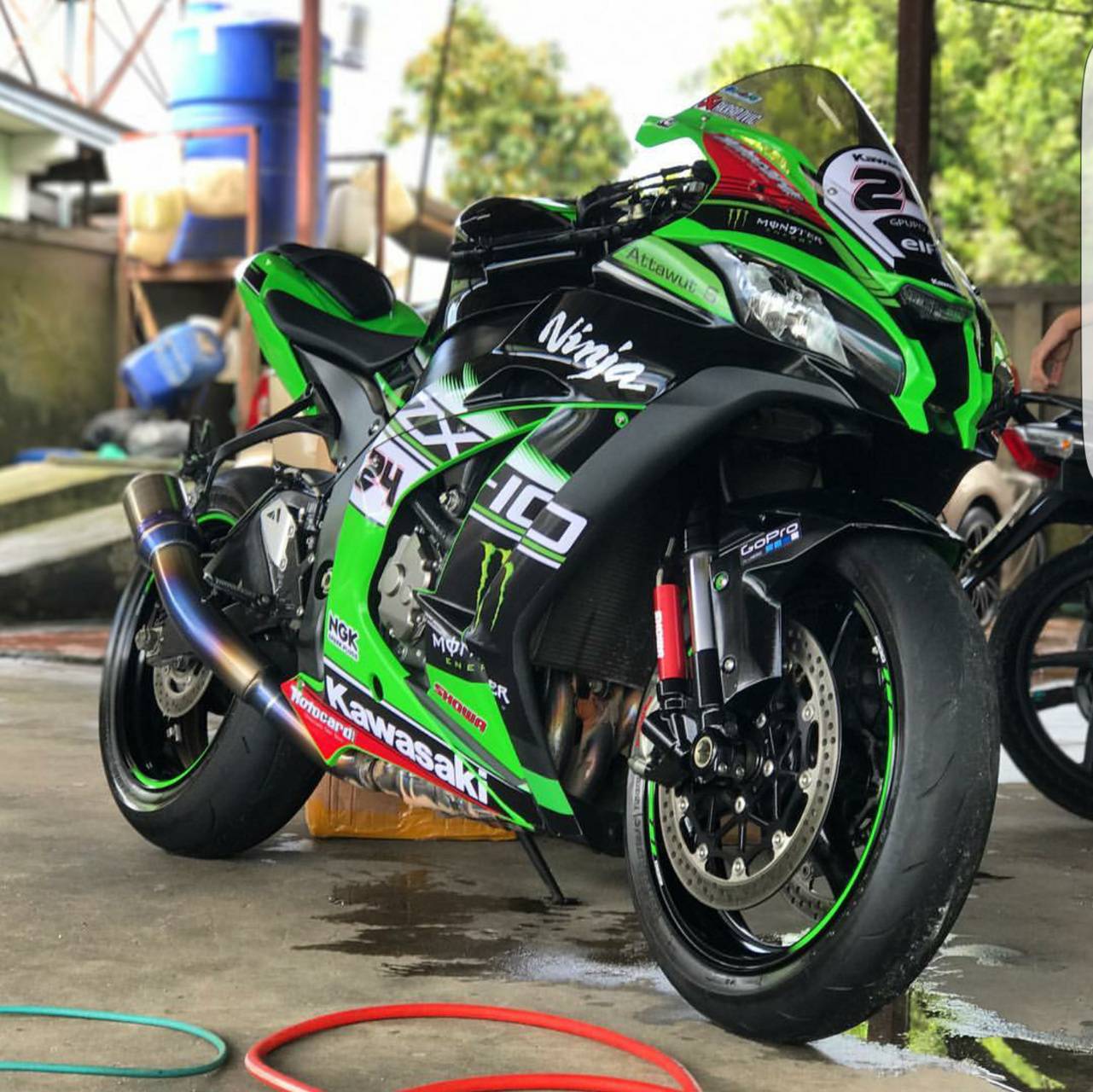 1281x1280 Zx10r wallpaper
