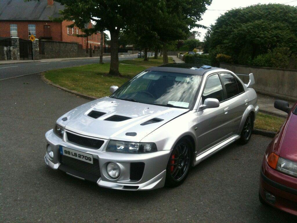 Mitsubishi lancer evo 5