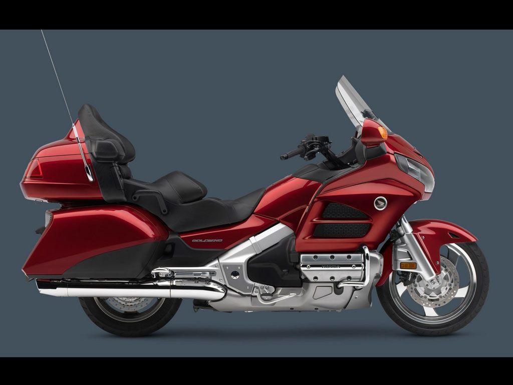 1024x768 Honda Goldwing Bike Wallpaper