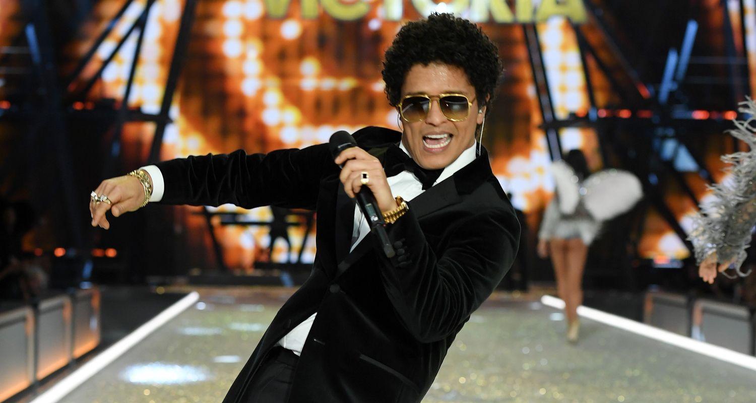 1500x800 Bruno mars hình nền HD