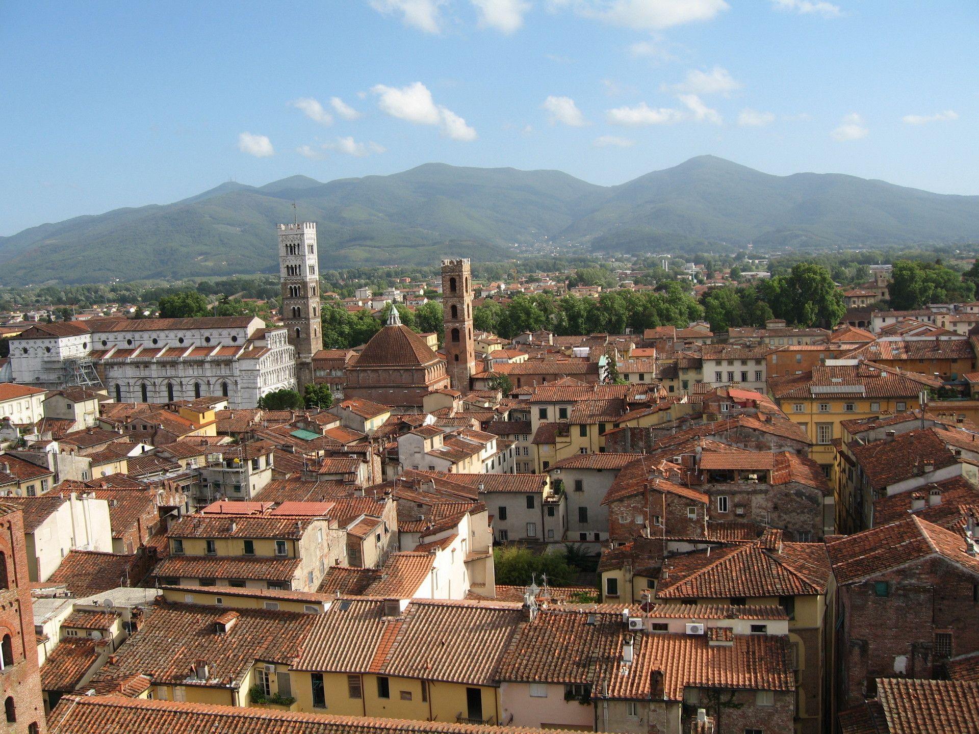 1920x1440 Lucca Wallpaper on .
