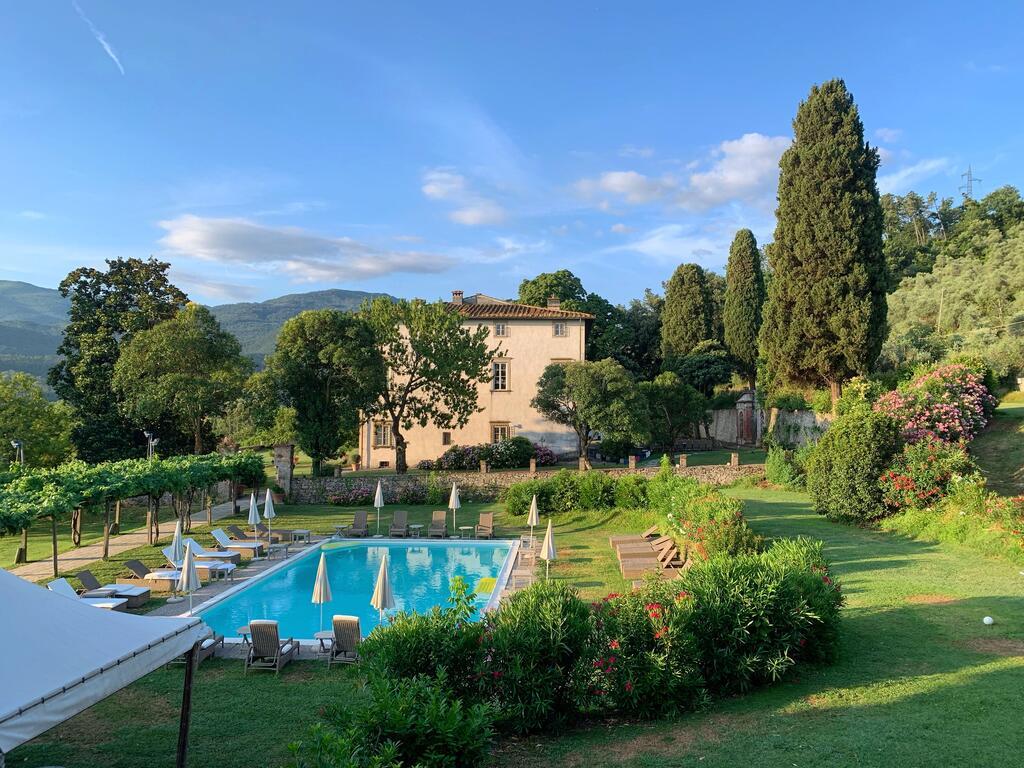 1024x768 Buonvisi B&B, Lucca, Italy.