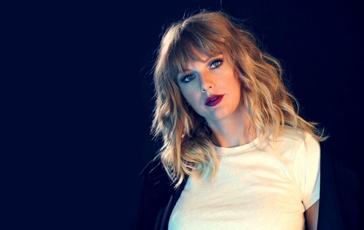 1203x760 Taylor Swift Lover Wallpaper .line.