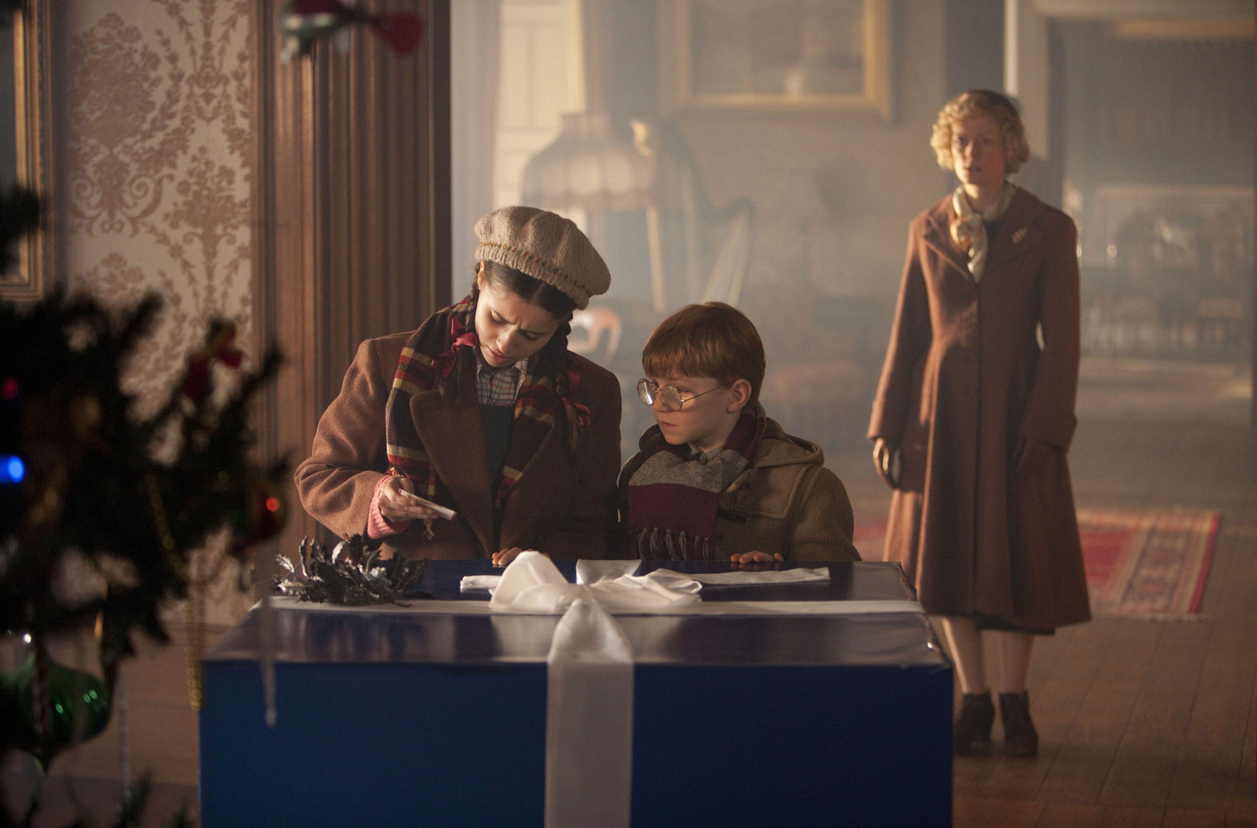 4310x2839 Doctor Who Christmas Special: The Doctor, the Widow and the Wardrobe, BBC One. The Arts Desk