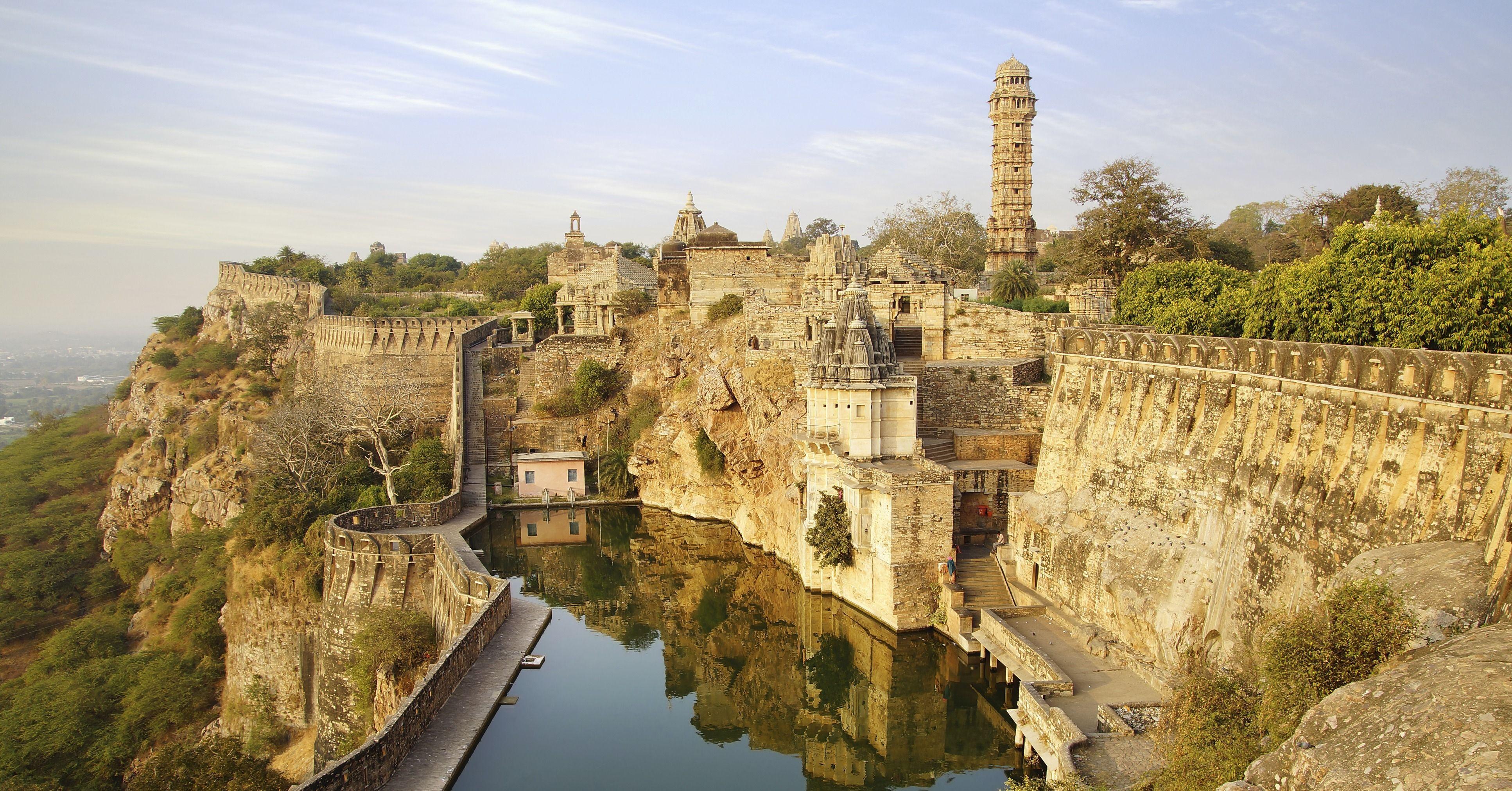 3867x2024 Chittorgarh Fort HD Wallpaper, mobile wallpaper, Bio