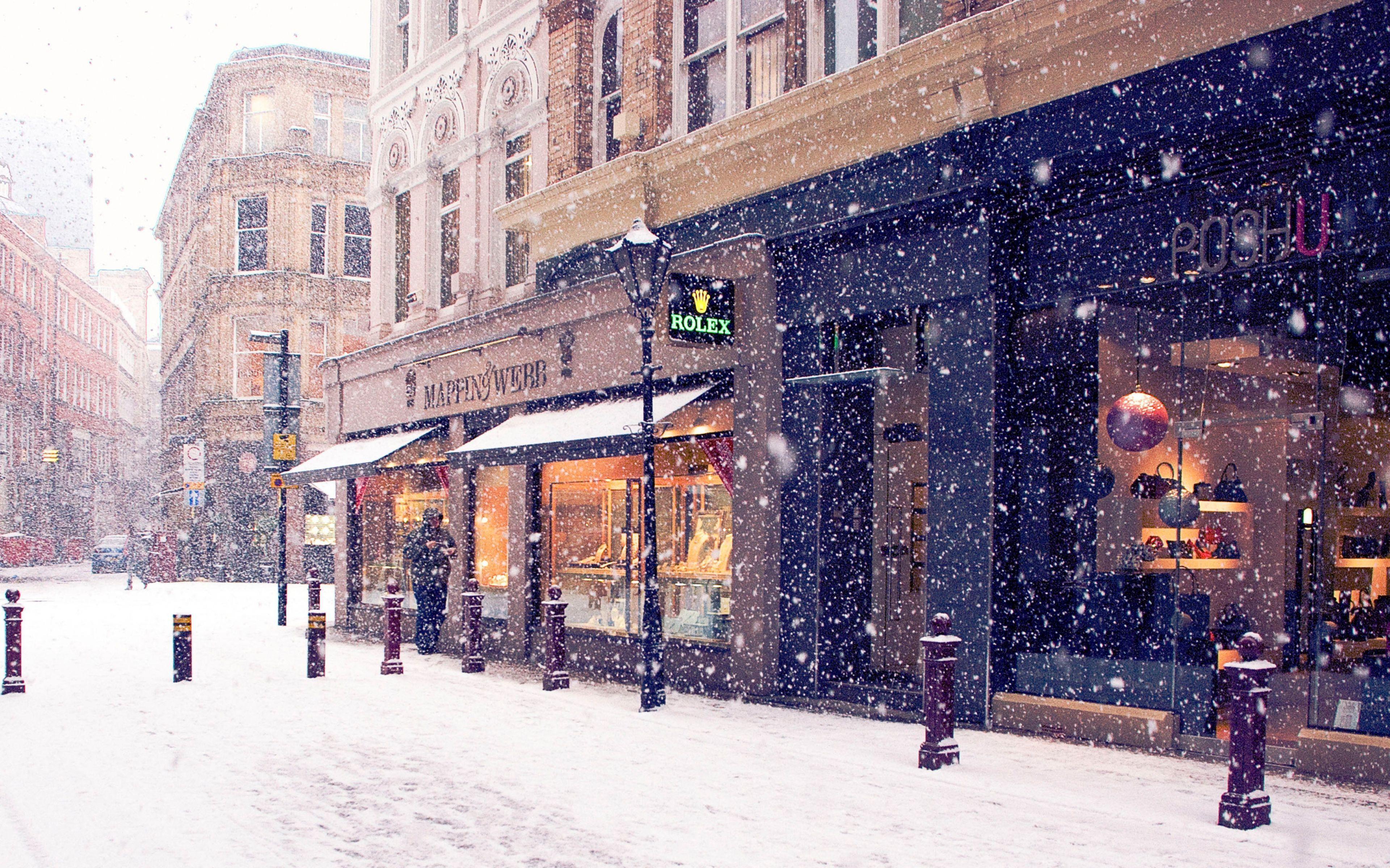 3840x2400 Winter Christmas Market Wallpaper