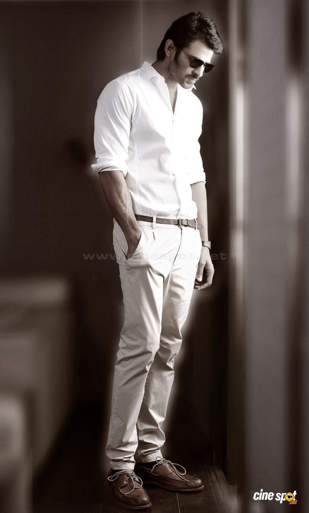 1024x1699 Prabhas Photo in Mirchi Movie (8)
