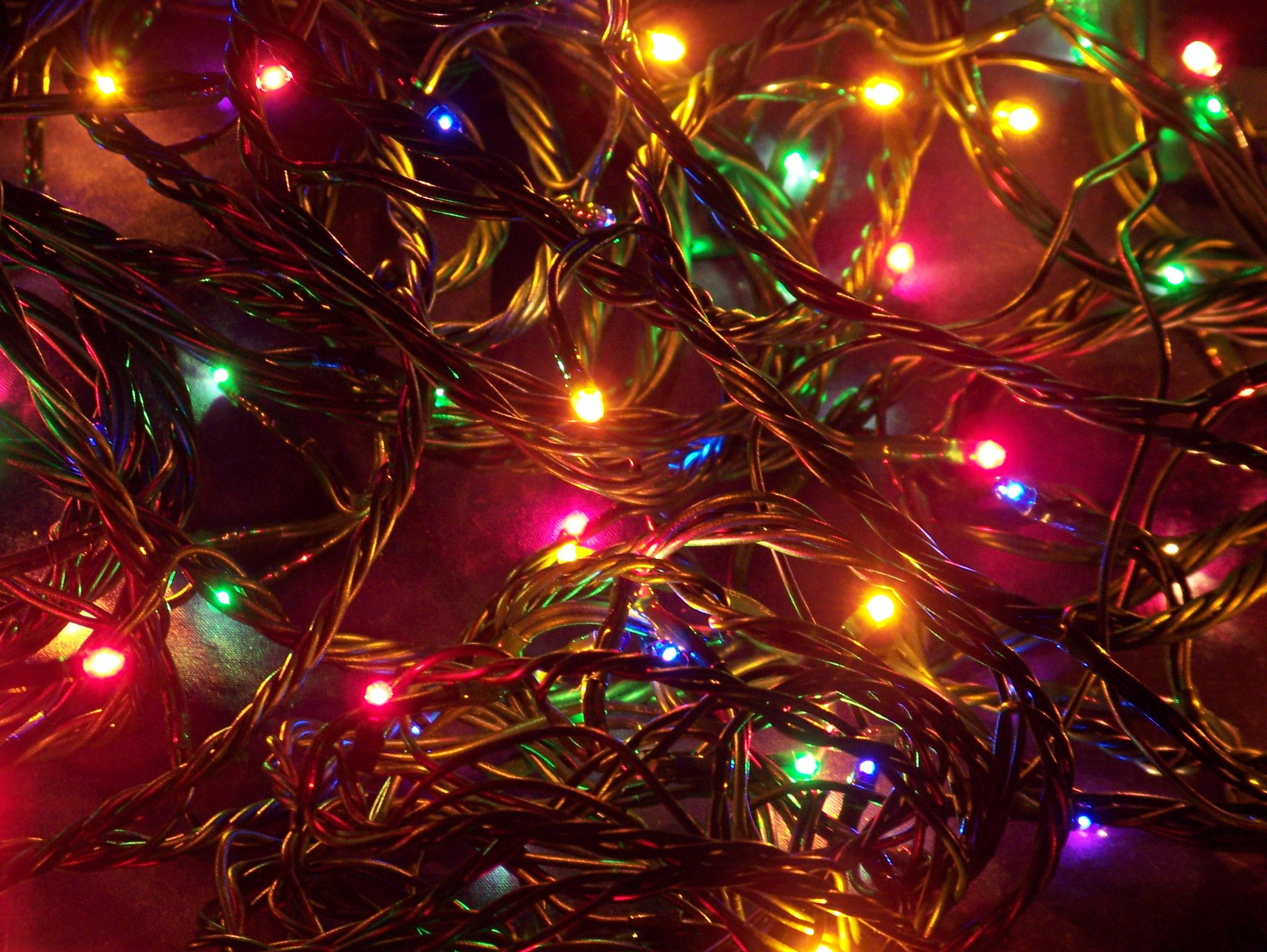 2832x2128 Free Christmas Lights Wallpaper