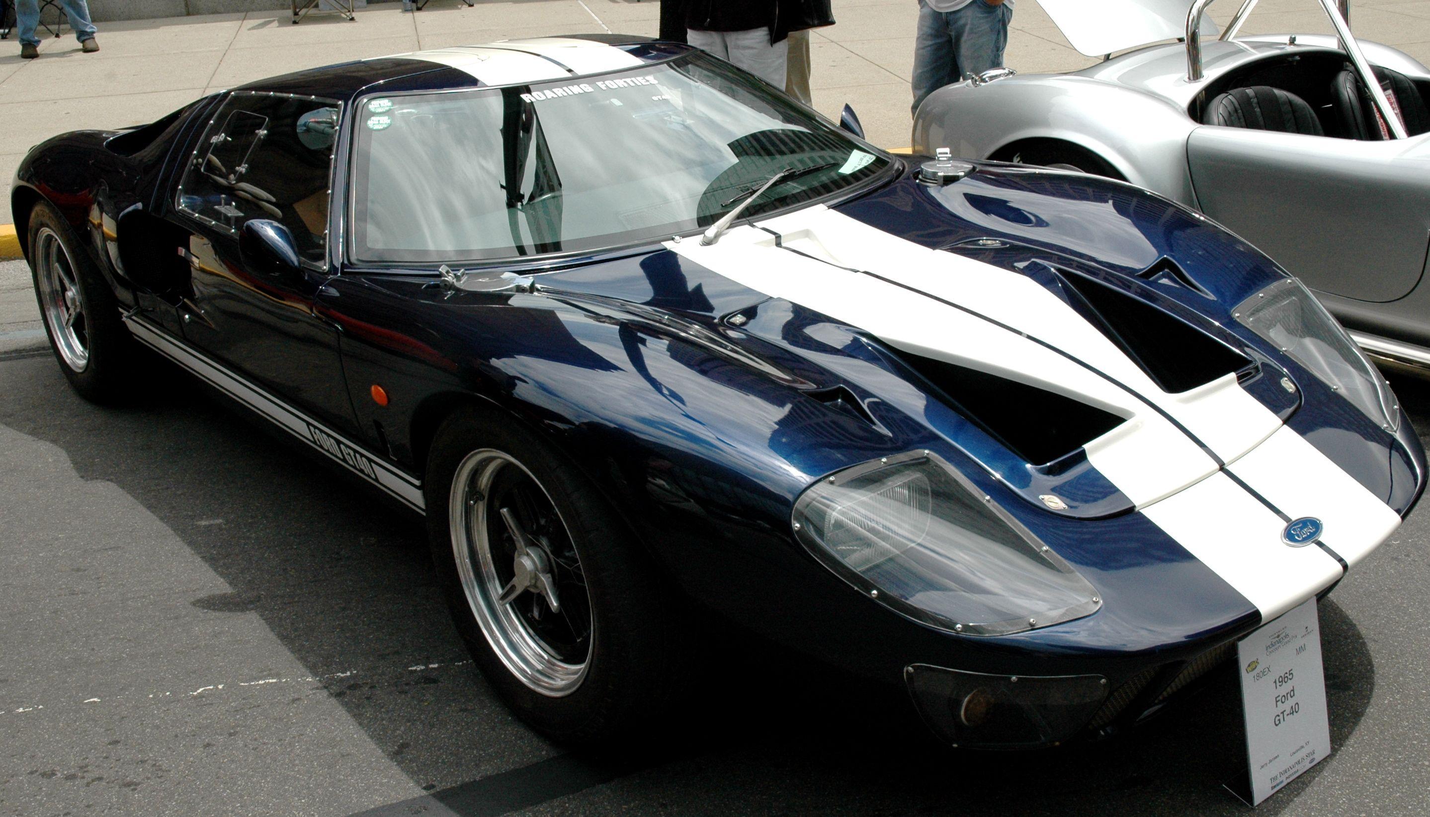 2877x1645 Cars Ford Gt 405 Desktop wallpaper at