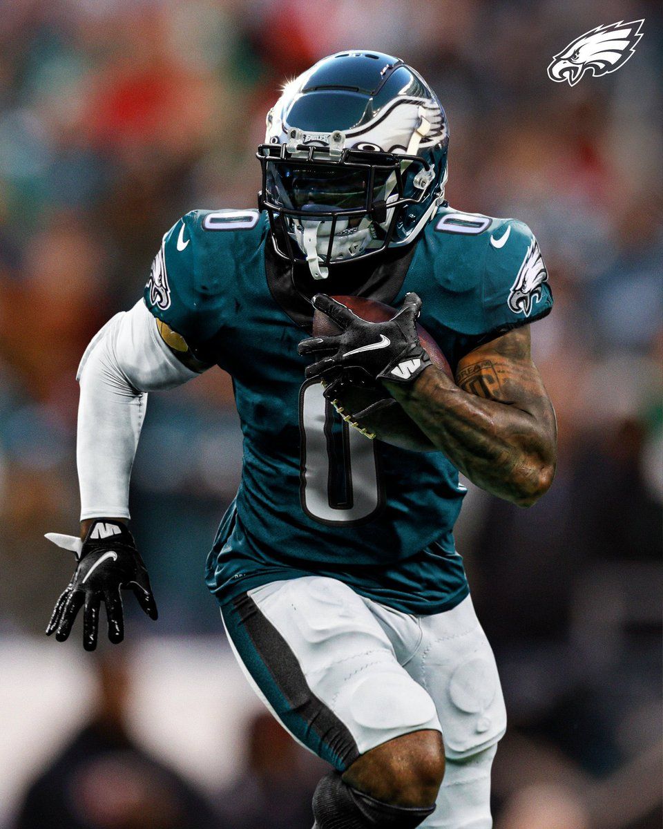 960x1200 Adam Schefter on X: New Eagles' RB D'Andre Swift will wear 0 this season