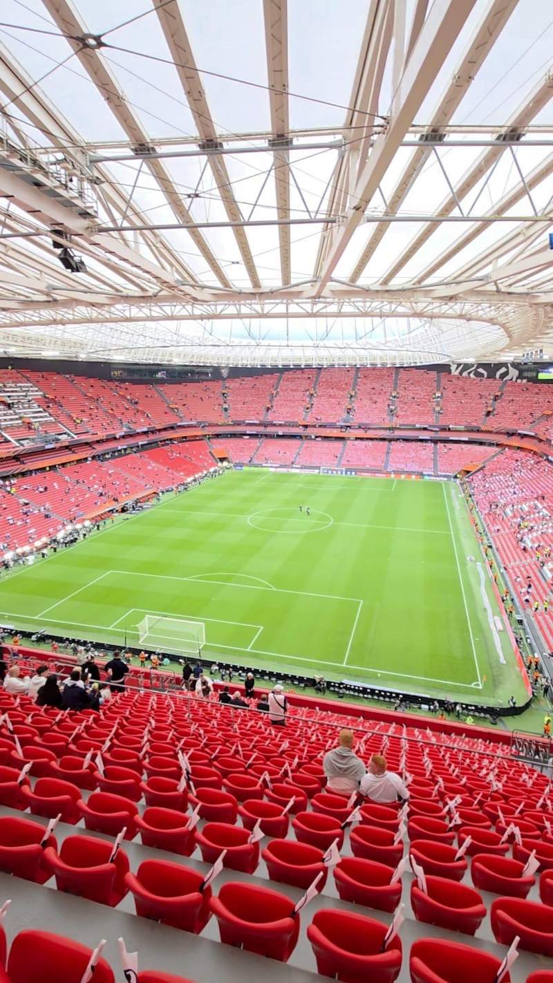 800x1422 Photos at Estadio de San Mamés