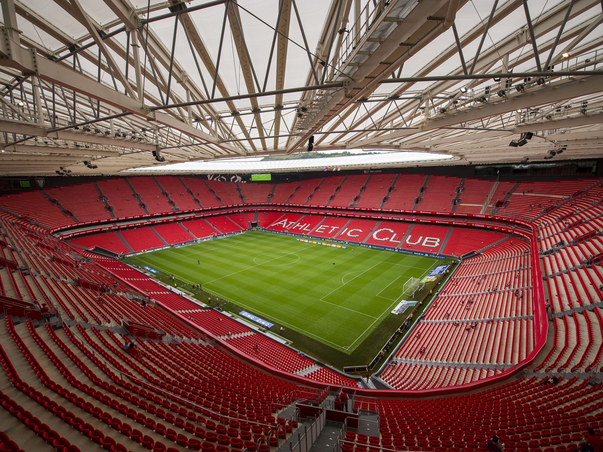 1920x1440 World Cup stadium which hosted England with 000 fans now unrecognisable with iconic arch moved eleven miles away