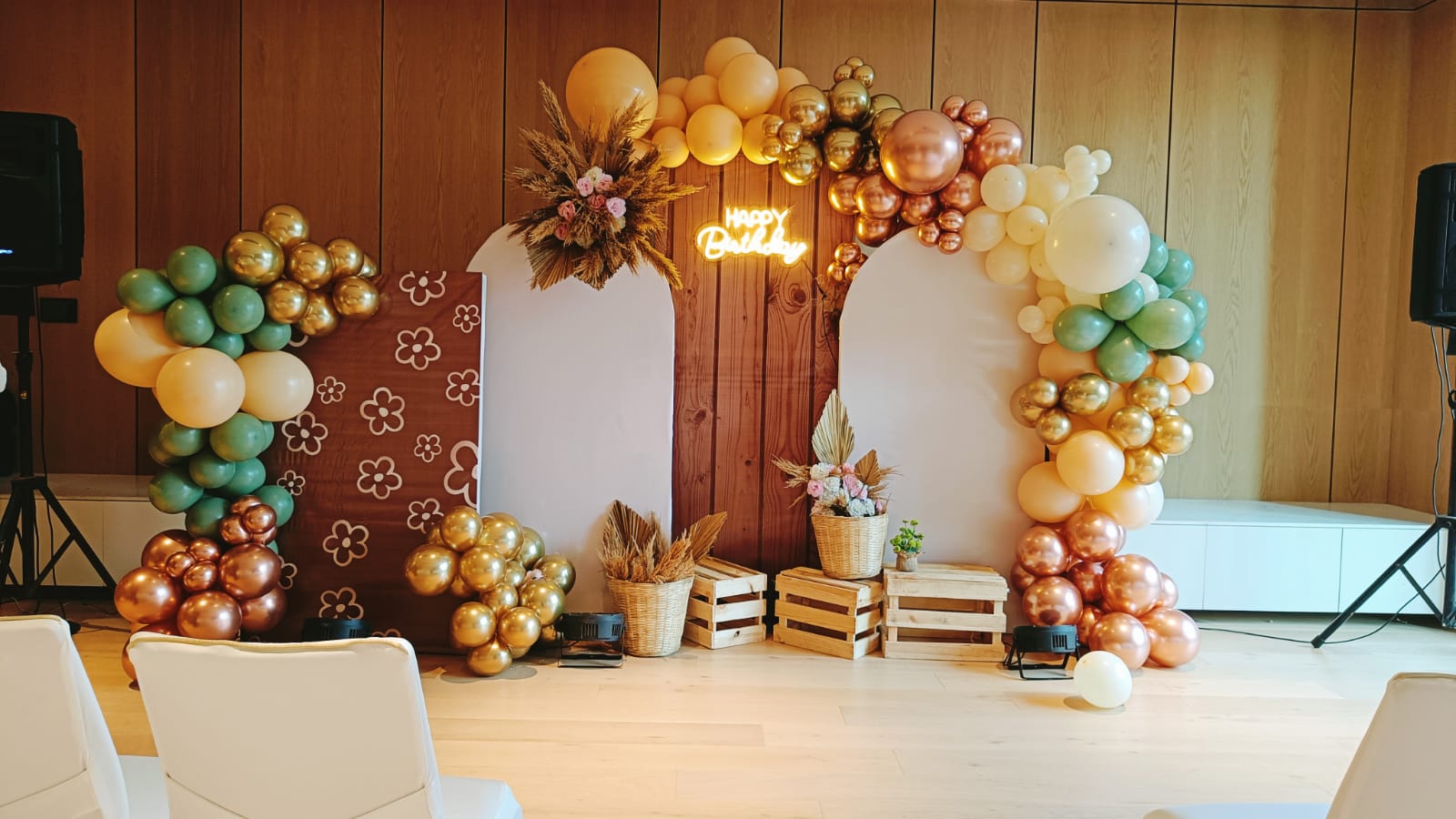 1600x900 Boho Rustic Theme Birthday Decoration