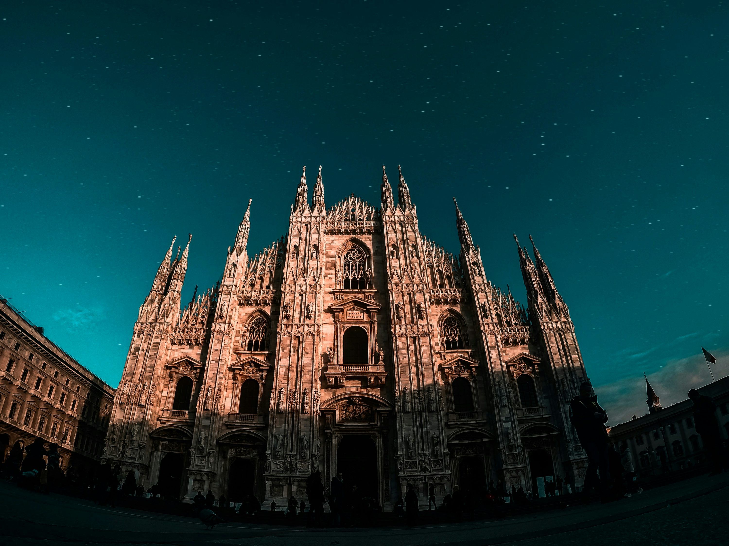 3000x2248 Milan Cathedral Picture. Download Free Image
