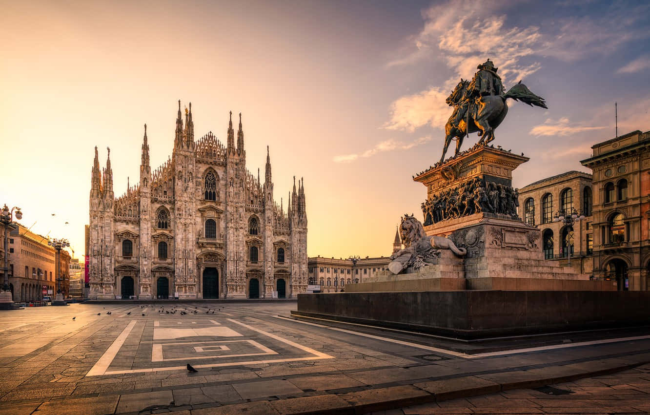 1332x850 Download Nicenst View Of Milan Cathedral Wallpaper