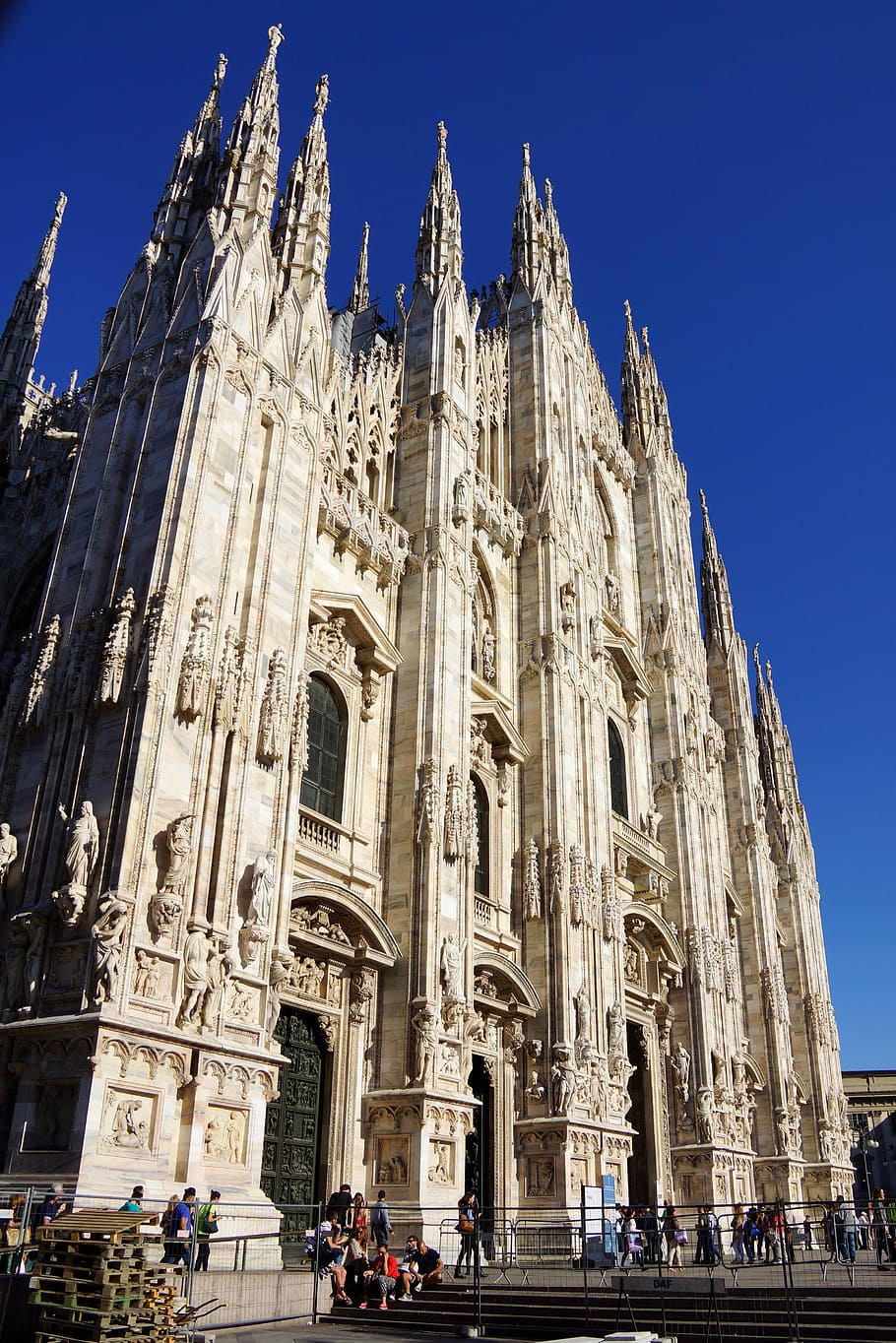 910x1364 HD wallpaper: Milan, Cathedral, Ch, Church, Italian, facade, religion, exterior