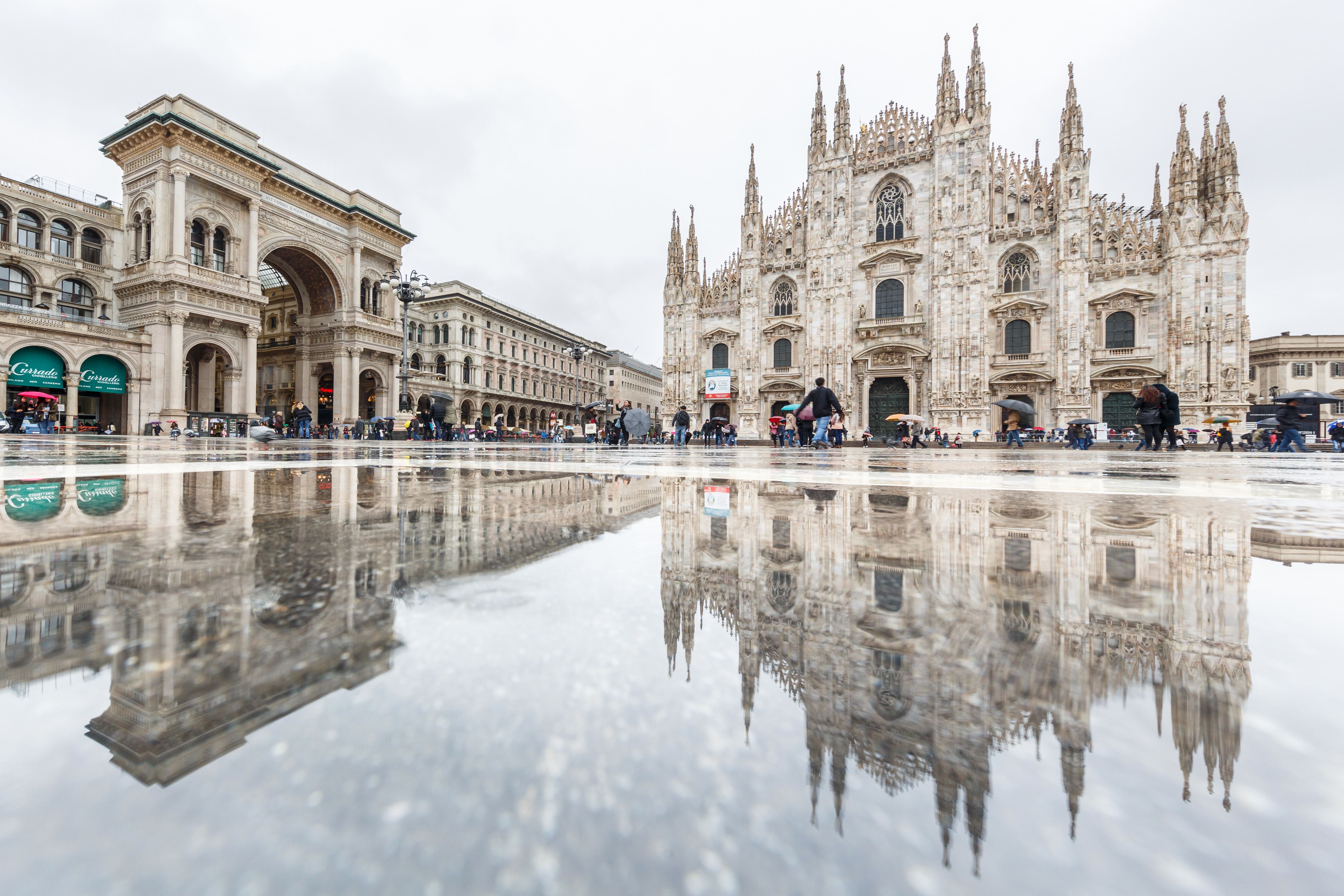 4825x3217 Wallpaper Cathedral, passage, reflection, Italy, Duomo, area, Milan for mobile and desktop, section город, resolution 4825x3217