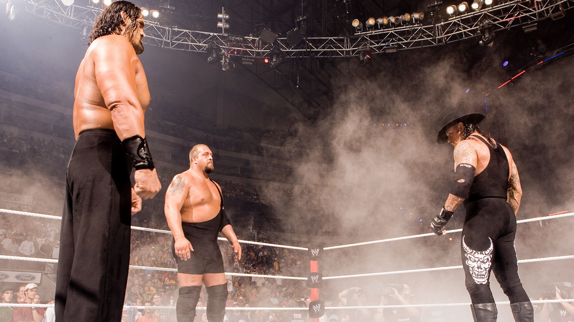 1920x1080 FULL SEGMENT: Undertaker collides with Great Khali and Big Show: Saturday Night’s Main Event