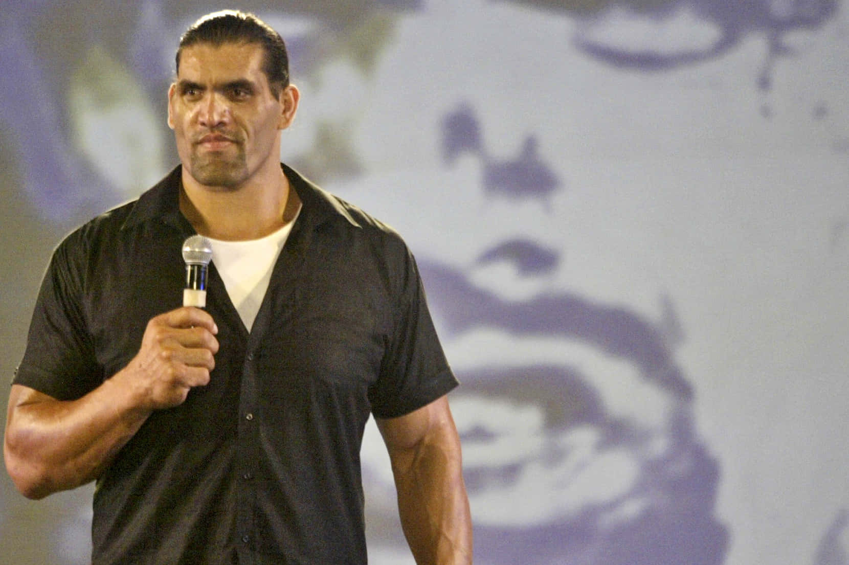 1660x1105 Download WWE Indian Wrestler The Great Khali During Promotional Event Wallpaper