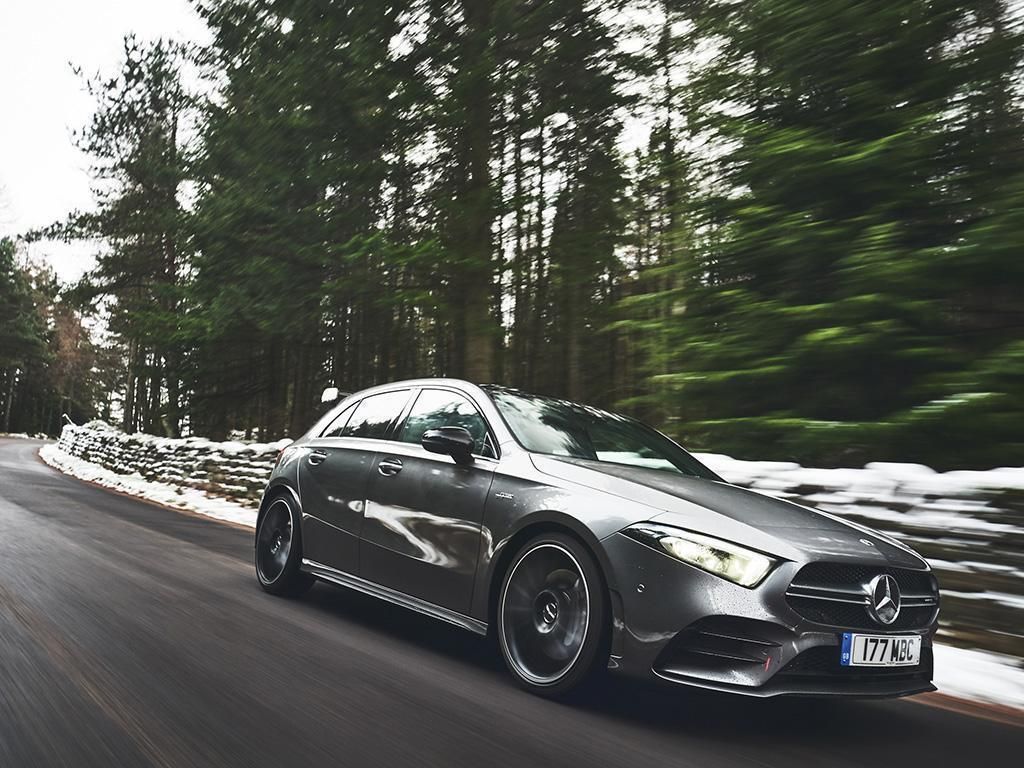 1024x768 Mercedes AMG A35