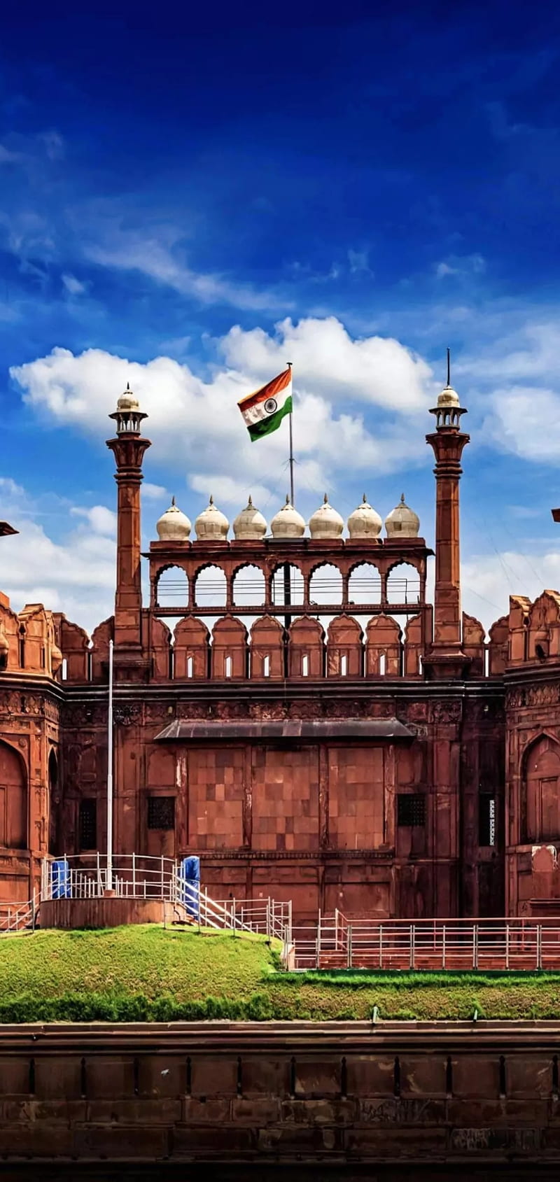 800x1689 HD red fort wallpaper