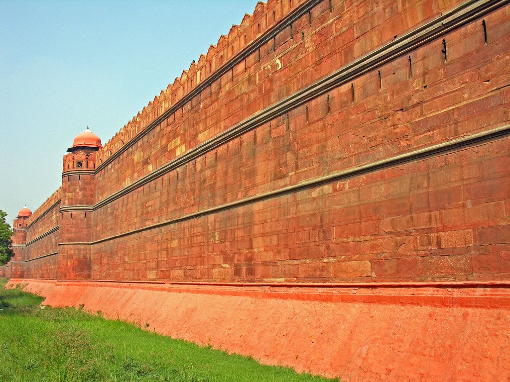 1024x768 India 0046 Fort Walls. PLEASE, NO Invitations Or Self