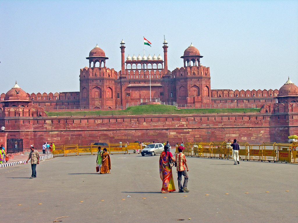 1024x768 India 0032 Fort. The Largest Of Old Delhi's Monuments