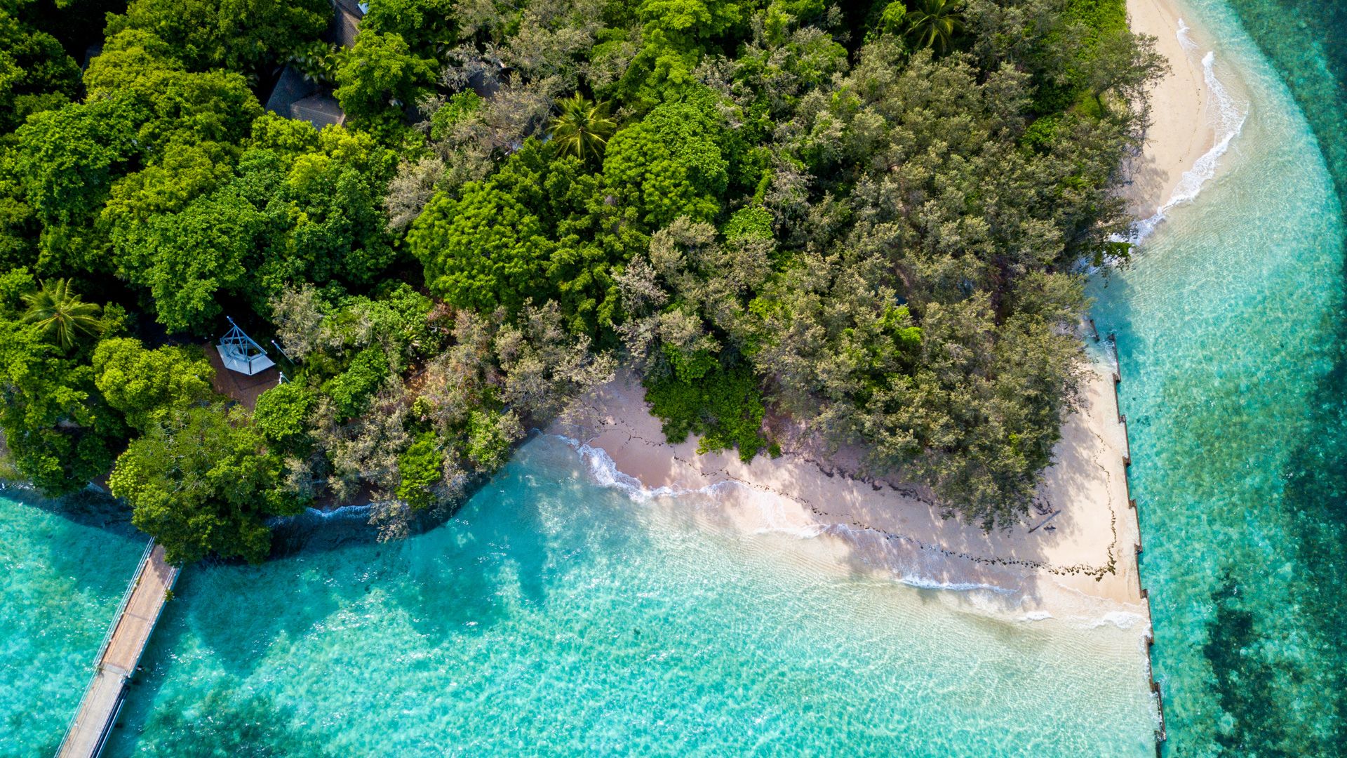 1920x1080 Green Island Boutique Eco Resort Accommodation. Great Barrier Reef, Cairns