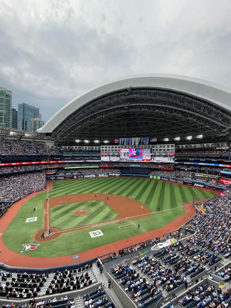800x1066 Seat views at Rogers Centre from reid.lemesurier