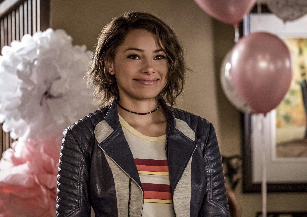 1200x847 SuperheroWhoreGalore on Twitter. Jessica parker kennedy, The flash season, The flash
