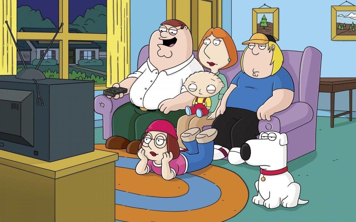 1152x720 Family Guy Watching Tv Wallpaper