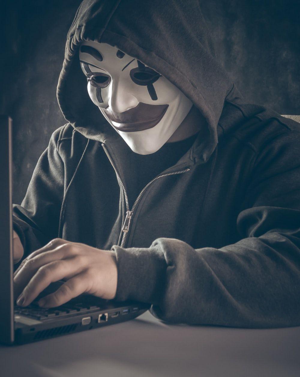 1000x1256 Hacker Picture [HD]. Download Free Image