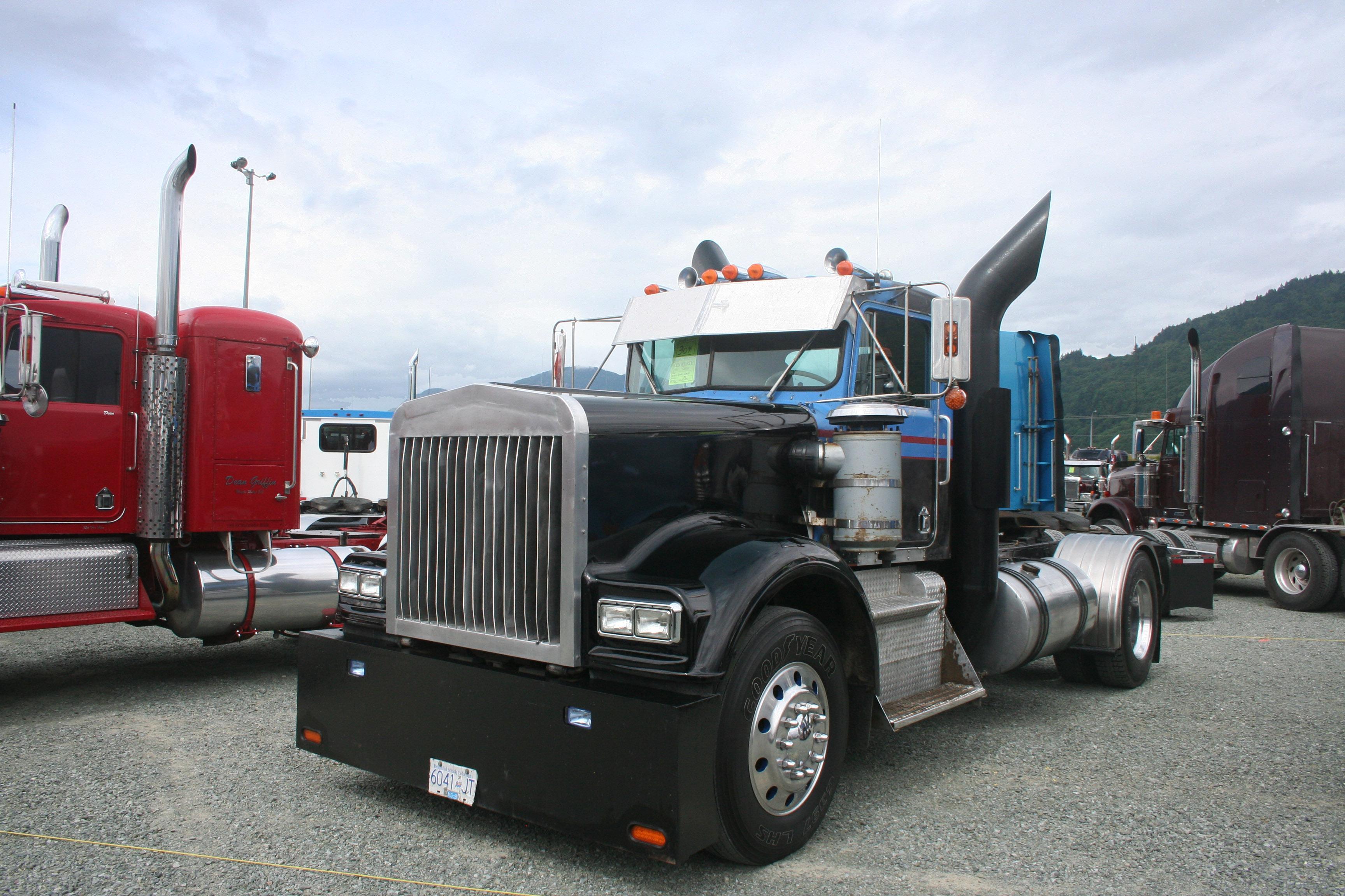 3456x2304 Kenworth W High Resolution Pics, Ceallagh Birkin